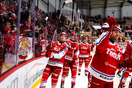 Timrås Filip Westerlund jublar