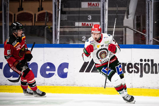 Frölundas Patrik Carlsson jublar