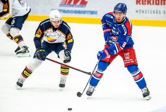 Djurgårdens Filip Cederqvist och Oskarshamns Tomas Zohorna