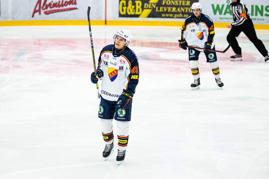 Djurgårdens Filiph Engsund och Ludvig Hedström deppar