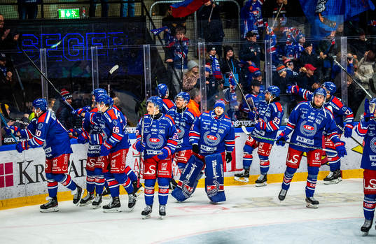 Oskarshamns spelare jublar