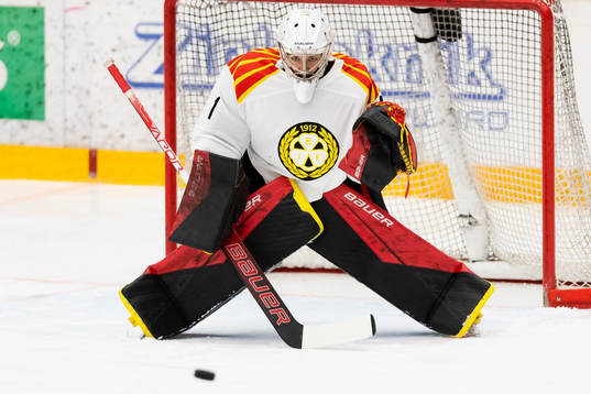 Brynäs målvakt Evelina Mäkinen