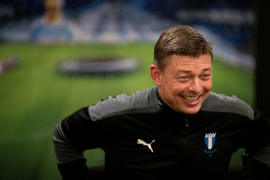 Tränare Jon Dahl Tomasson