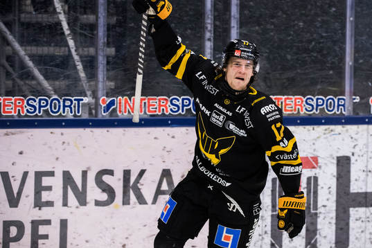 Västerås William Wikman jublar