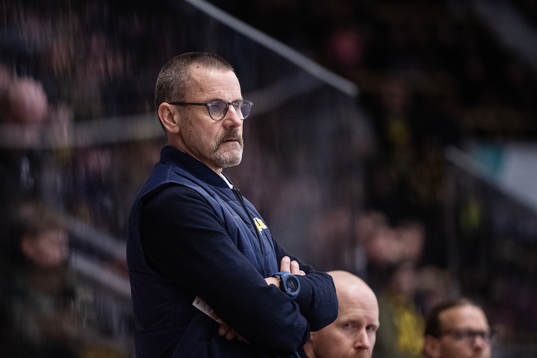 s tränare Tommy Samuelsson