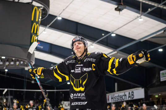 Västerås Lukas Zetterberg jublar