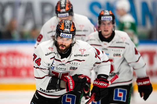 Örebros Nick Ebert jublar