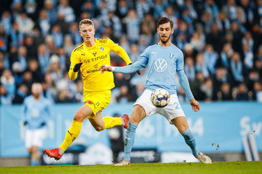 Halmstads Andreas Bengtsson och Malmö FFs Adi Nalic