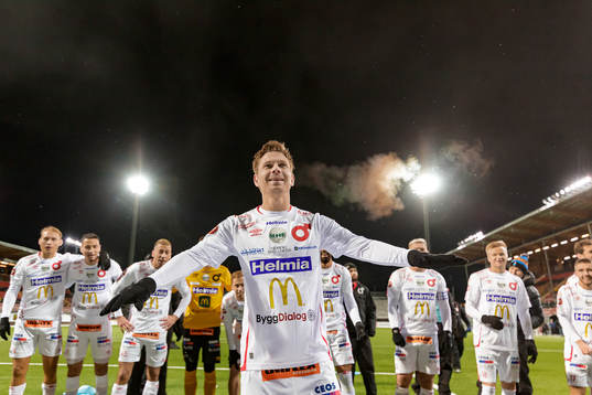 Bläddra bland fler bilder av Fotboll, Allsvenskan, Östersund - Degerfors