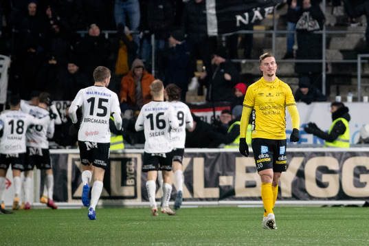 Elfsborgs Simon Olsson deppar