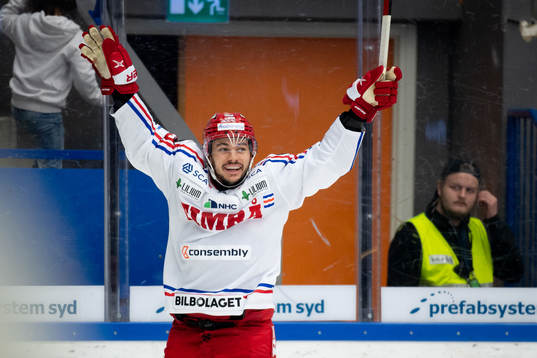 Timrås Ty Rattie jublar
