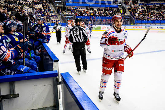 Timrås Ty Rattie jublar