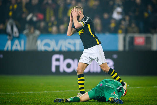 s Sebastian Larsson deppar