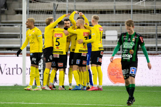 Mjällbys Jacob Bergström jublar