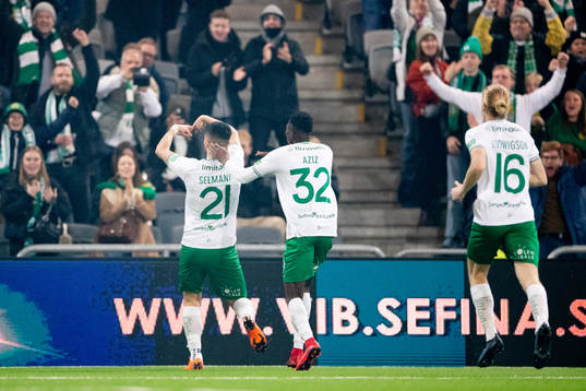 Hammarbys Astrit Selmani jublar