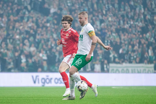 Kalmars Oliver Berg och Hammarbys Darijan Bojanic