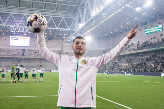 Hammarbys Astrit Selmani jublar