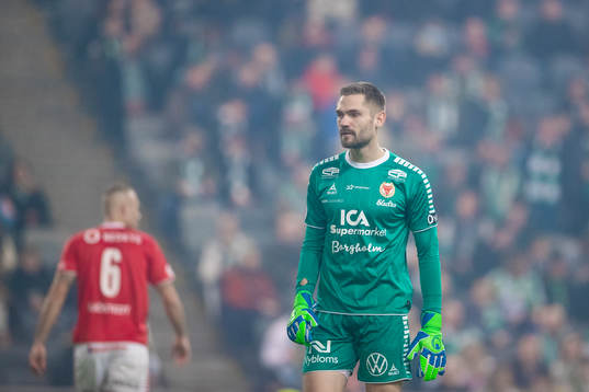 Kalmars målvakt Lucas Hägg Johansson deppar