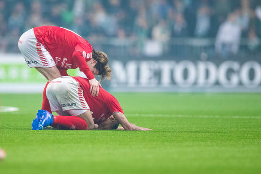 Kalmars Romario Pereira Sipiao har ont