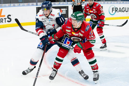 Linköpings Henrik Törnqvist och Frölundas Max Friberg