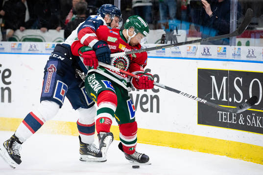 Linköpings Christoffer Ehn och Frölundas Mats Rosseli