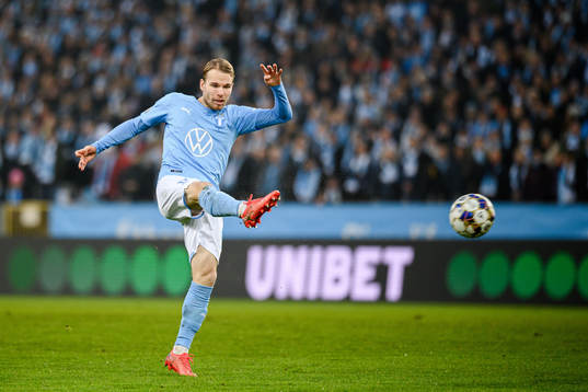 Malmö FFs Oscar Lewicki