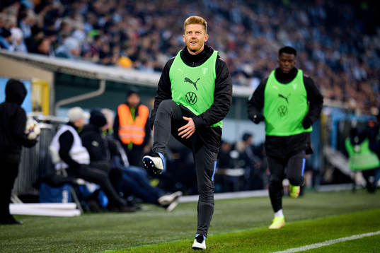 Malmö FFs Anders Christiansen värmer upp