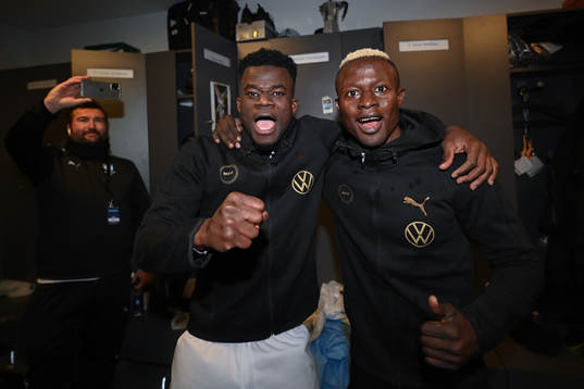Malmö FFs Malik Abubakari och Bonke Innocent  jublar i