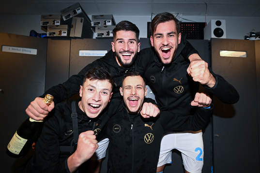 Malmö FFs Anel Ahmedhodzic , Antonio Colak , Veljko