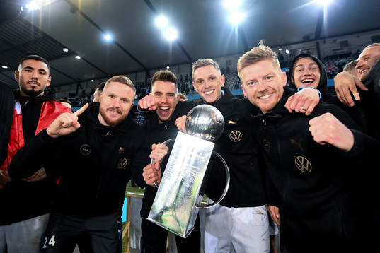 Malmö FFs Lasse Nielsen , Jonas Knudsen , Sören Rieks och