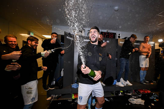 Malmö FFs Antonio Colak jublar i omklädningsrummet