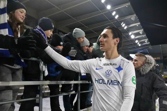 IFK Norrköpings Jonathan Levi tackar publiken