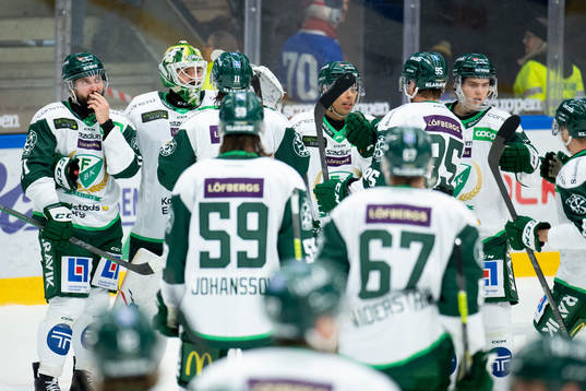 Färjestads spelare jublar