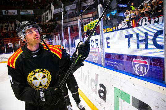 Brynäs Anton Mylläri jublar
