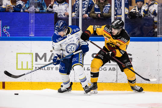 Leksands Justin Kloos och Luleås Konstantin Komarek