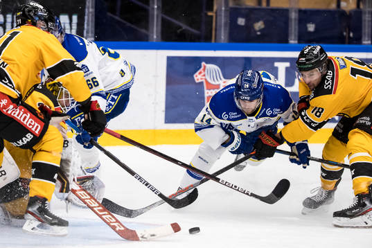 Leksands Oskar Lang och Luleås Sami Leipistö