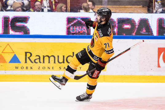 Luleås Linus Fröberg jubel
