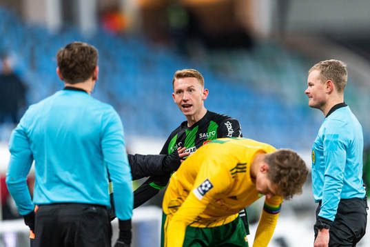 GAIS Julius Johansson reagerar