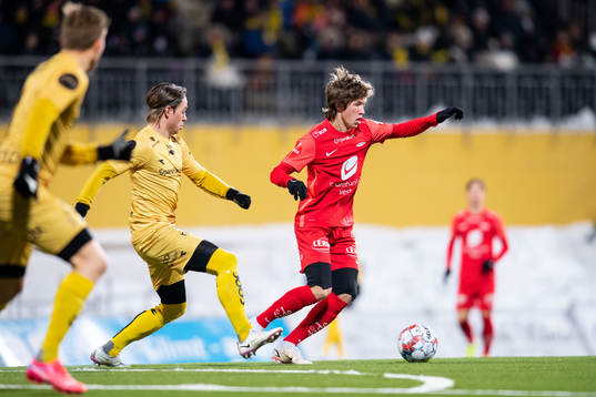 Patrick Berg of Bodø/Glimt and Niklas Jensen Wassberg of