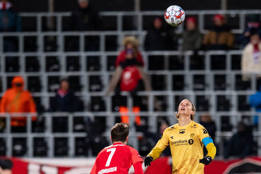 Ulrik Saltnes of Bodø/Glimt and Petter Strand of Brann