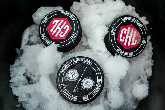 Game puck