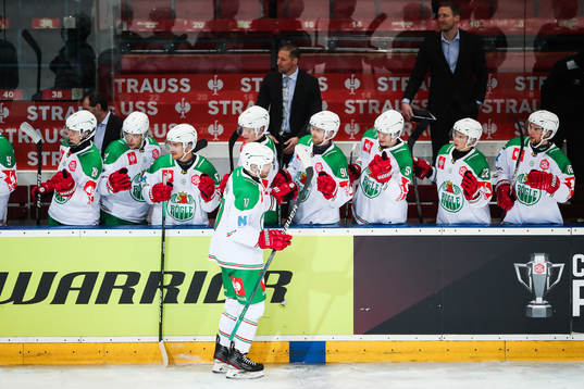 Mattias Sjögren of Rögle celebrates