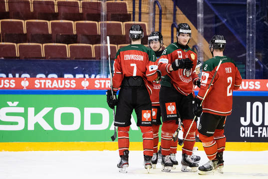 Elmer Söderblom of Frölunda celebrates