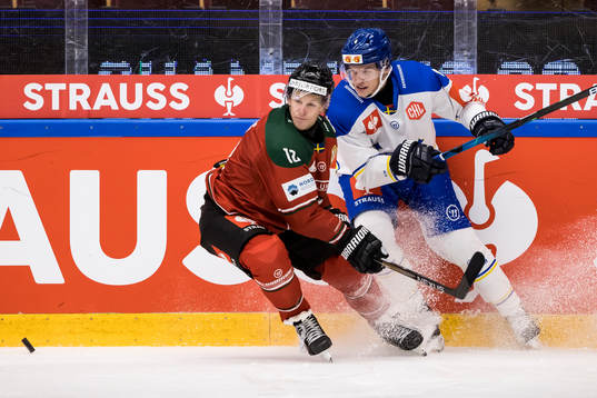 Max Friberg  of Frölunda and David Rosander of Leksand