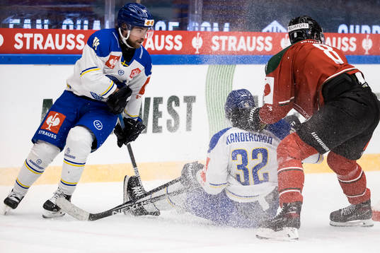 Oskar Lang  of Leksand and Jesper Kandergård  of Leksand