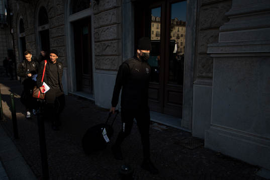Sergio Pena and Martin Olsson arrives at the hotel