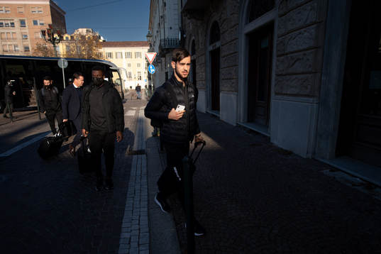 Adi Nalic arrives at the hotel