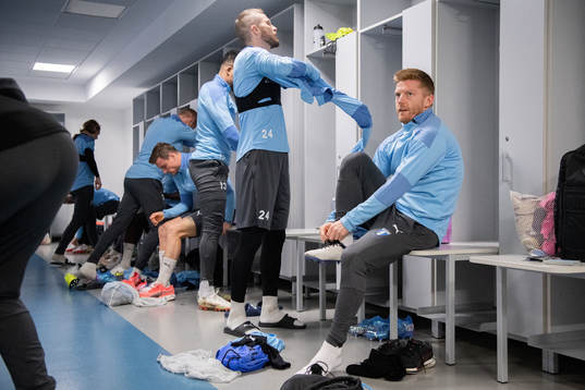 Anders Christiansen in the dressing room