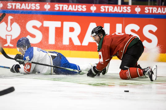 Max Veronneau  of Leksand and Christian Folin  of Frölunda