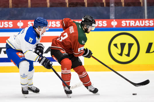 Max Veronneau  of Leksand and Michael Spacek of Frölunda